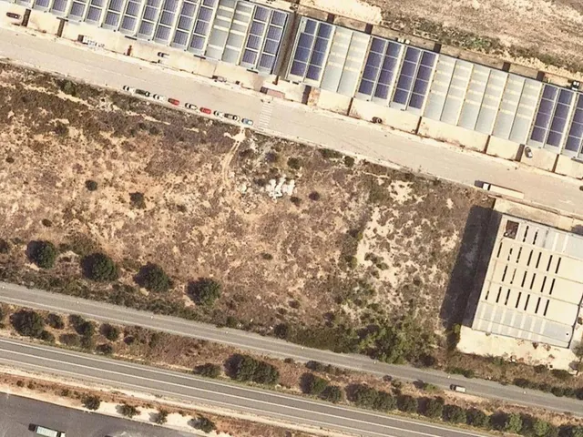 Suelo industrial urbanizado con fachada a la C-51 · 19.255 m2 en Vila-rodona — 14