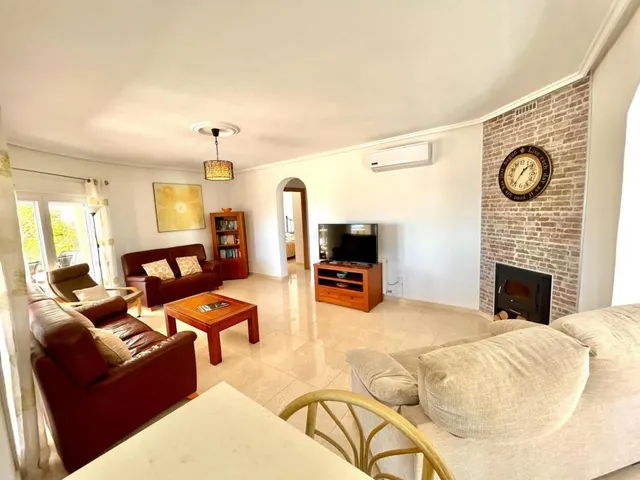 Villa 5 habitaciones 246m² en venta - Centro de la Ciudad Quesada — 7
