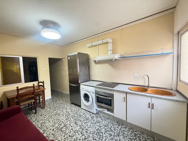 Bajo estudio ideal estudiantes · Zona universidades · 1 hab 