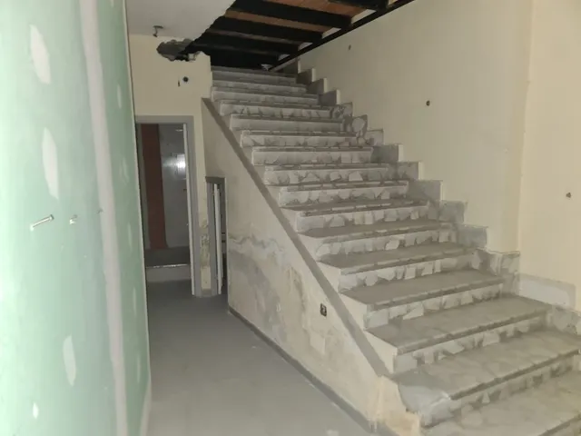 Locales en venta en la c/ Carmen de Valdemoro — 14