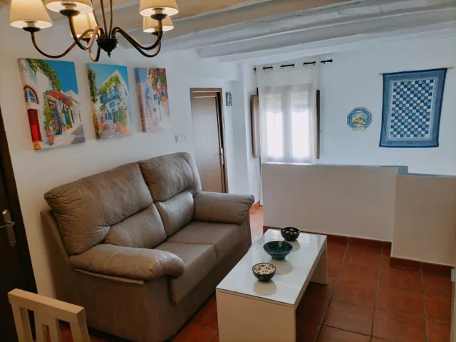 Preciosa casa en venta en Ugijar — 2