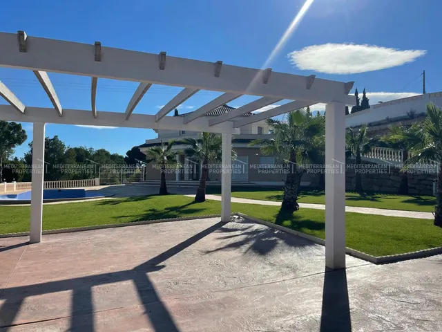 Chalet en la Nucia — 17