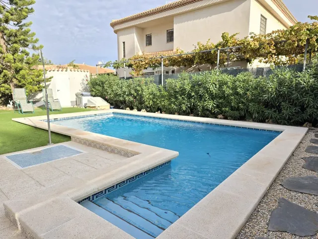 Chalet 3 habitaciones 150m² en venta - Playa Flamenca - foto 3