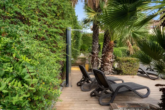 Chalet 4 habitaciones 223m² en venta - South of spain — 34