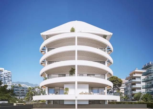 MARAVILLOSA PROMOCIÓN DE 33 LUJOSOS APARTAMENTOS EN PUERTO MARINA — 3