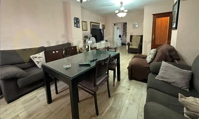 Piso 4 habitaciones 100m² en venta - ronda este — 5