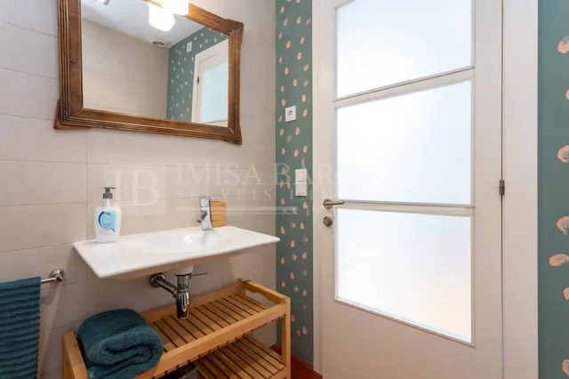 LUMINOSA PLANTA BAJA CON CÉDULA DE HABITABILIDAD EN VENTA EN LA VILA DE GRACIA — 11