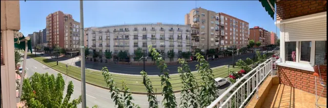 Se alquila habitación en Ronda de Levante — 3