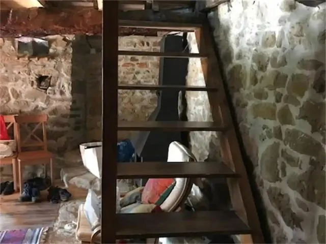 Encanto asturiano: casa con hórreo, cochera y finca edificable en Pando, Langreo — 24