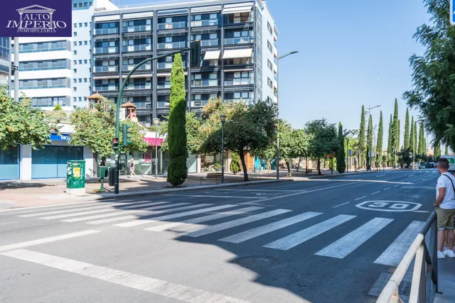 Amplia vivienda junto METRO Recogidas a estrenar! — 16