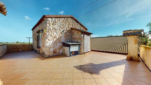EL HOGAR DEL FUTURO HA LLEGADO A TU VIDA!! CHALET EN VENTA EN PARTIDA ALTZABARES — 49