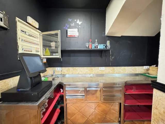Local comercial 159m² en venta - Estacion de autobuses — 24