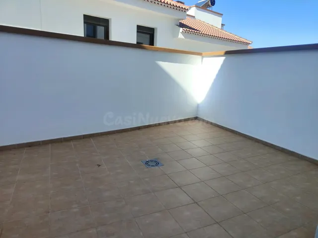 MAGNIFICOS ADOSADOS DE EN LOS REALEJOS - foto 5