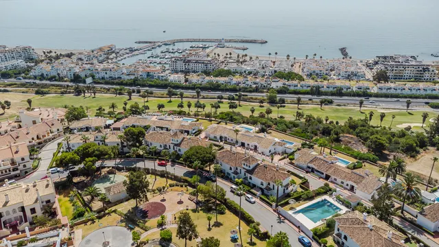 Adosado 5 habitaciones 189m² en venta - Costa del Sol — 33