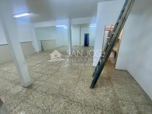 VENTA DE CASA EN SAN VICENTE DEL RASPEIG, ZONA CENTRO — 37