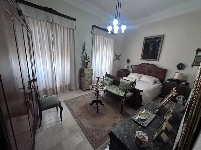 Oportunidad en Monóvar: amplia casa de 4 habitaciones y 2 baños — 17