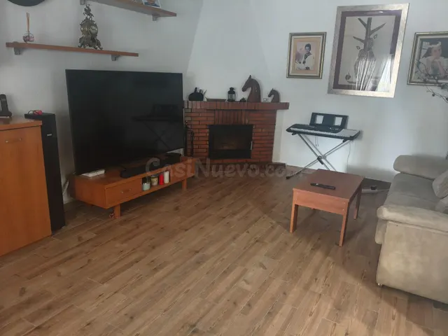 SE VENDE CHALET ADOSADO EN CHICLANA, ZONA PINAR DE LOS FRANC - foto 5
