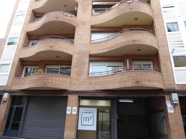 Pàrking en venda - Bases/Pl. Bages