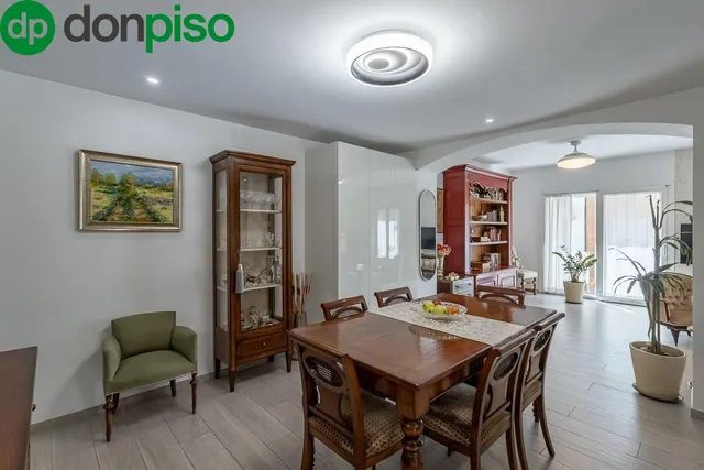 PISO COMPLETAMENTE REFORMADO EN CALLE RECOGIDAS — 9