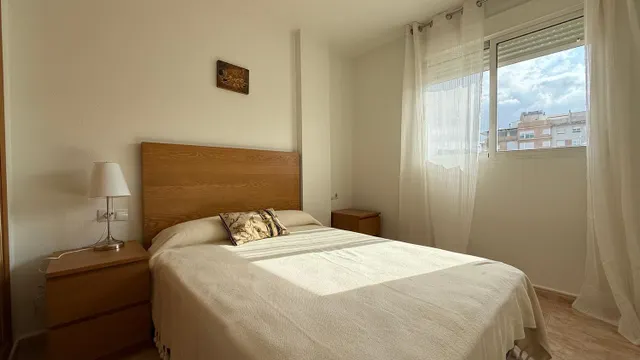 Piso 3 habitaciones 90m² en alquiler - Ronda Sur — 15