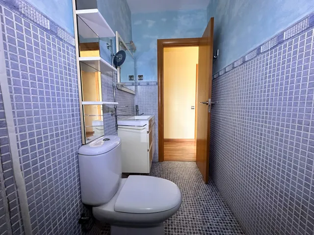 Se vende casa en la bisbal del penedes, zona priorat bisbal — 23