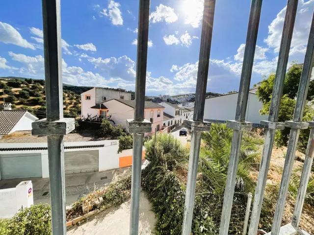 Casa con parcela en Setenil de las Bodegas, cerca del casco histórico — 36