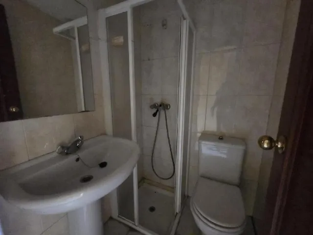 Piso para reformar en zona el crucero - leon — 10