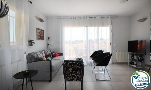 A solo 300 metros del mar: hogar con encanto en La Farella — 3