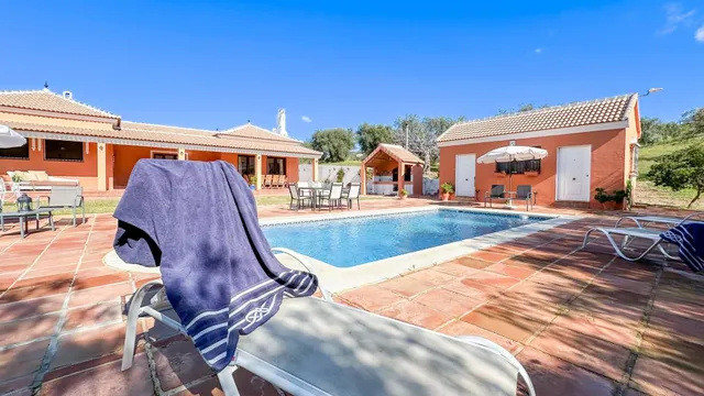VILLA DE LUJO EN ALMOJÍA. MÁLAGA — 5