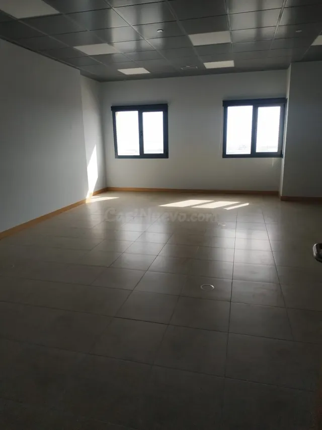 OFICINA EN ZONA CENTRO - foto 4