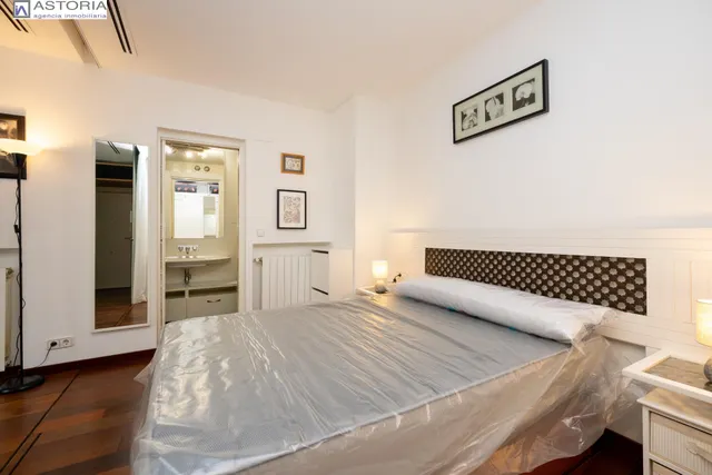 Apartamento tipo loft con garaje incluido y piscina en zona Parque Lagos — 16