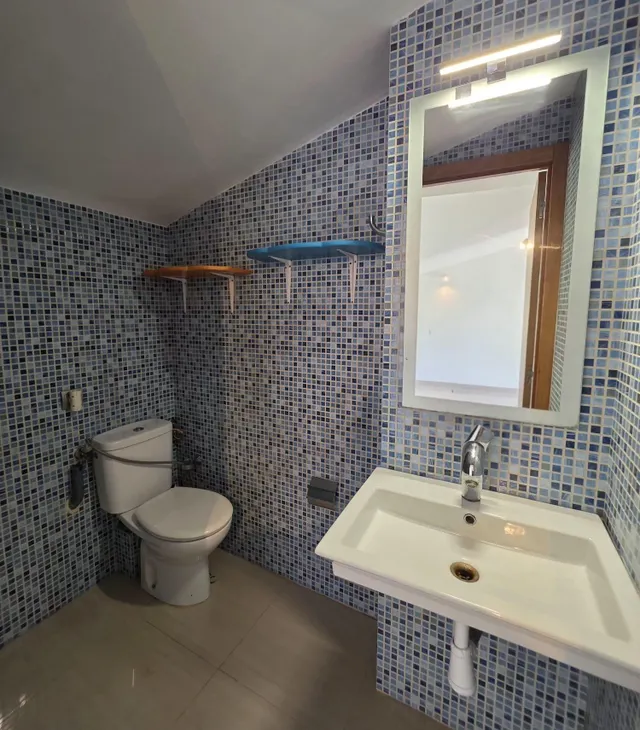 CASA CON JARDIN DE 4 habitaciones EN BARENYS — 36