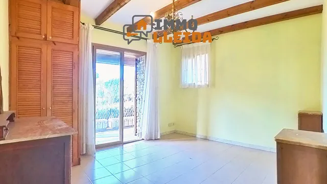 Majestuosa Villa en Alpicat — 29