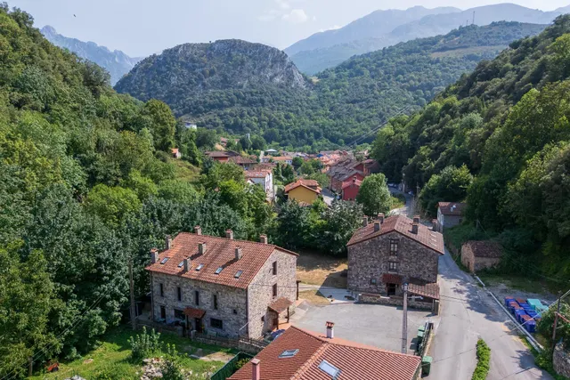 Complejo turístico en venta en cabrales: 32 habitaciones y 96 plazas entre los picos de europa y la costa asturiana — 14