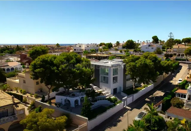 Villa 6 habitaciones 286m² en venta - La Ciñuelica - foto 3