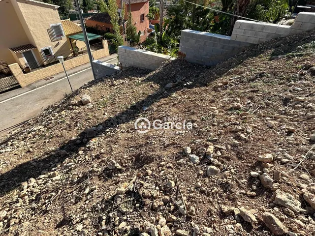 Parcela urbanizable a la venta en Alcalali. — 15