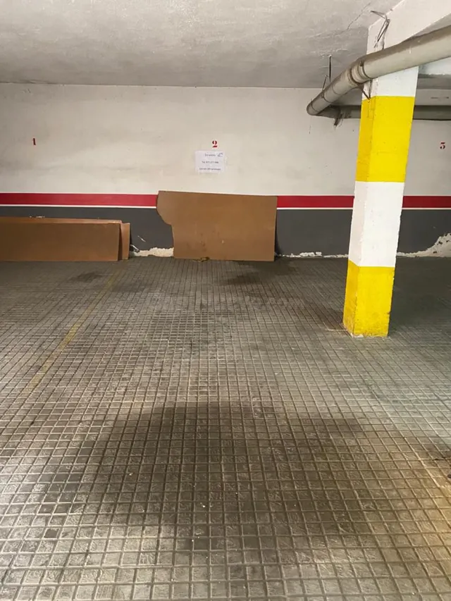 PARKING EN VENTA EN EL CENTRO DE SALOU - foto 2