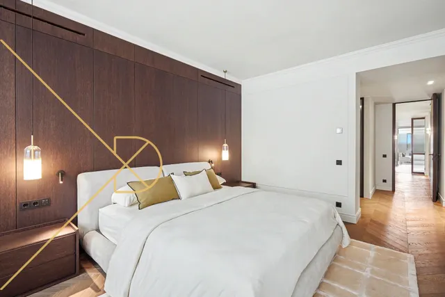 Exclusivo piso alto reformado de 230 m2 + 20 m2/tza. Turó Park — 24