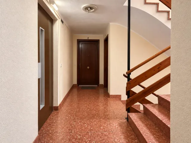 PISO AMPLIO Y LUMINOSO EN REUS, CON ASCENSOR Y EXCELENTE DISTRIBUCIÓN — 14