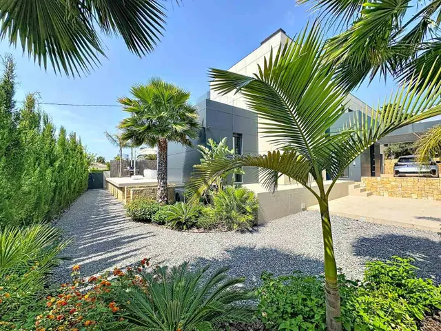 Villa 4 habitaciones 346m² en venta - Pla roig — 49