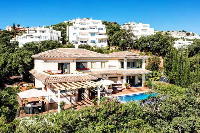 Chalet 5 habitaciones 647m² en venta - Marbella — 4