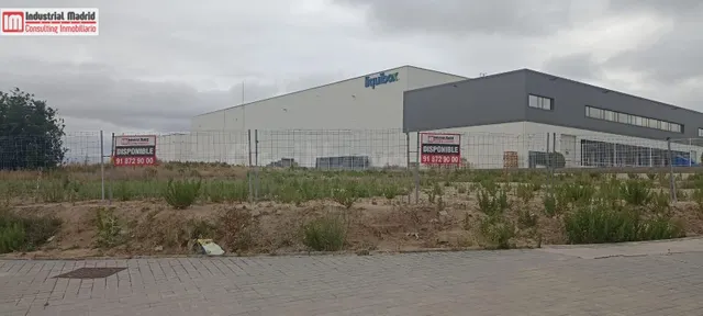 Terreno Industrial en Venta - Polígono de Vicálvaro