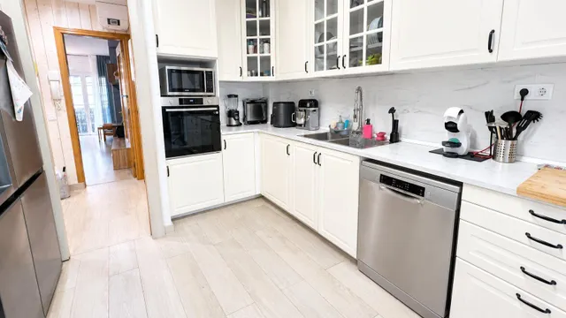 Gran piso reformado listo para entrar a vivir — 7