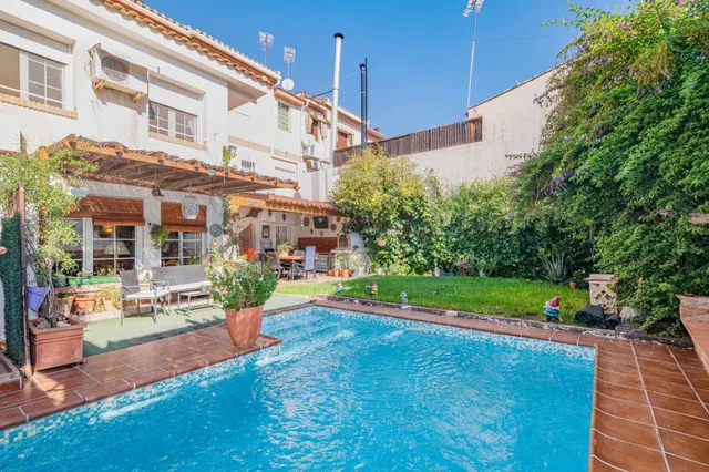 AMPLIA VIVIENDA EN CHAUCHINA CON PISCINA — 15