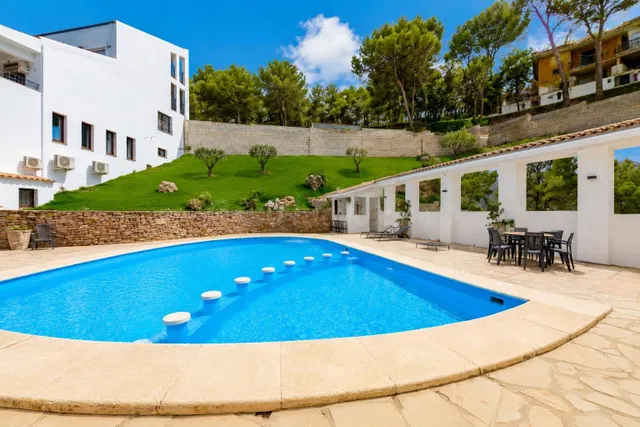 Exclusiva Villa de Lujo con Rentabilidad, Piscina para Event - foto 4