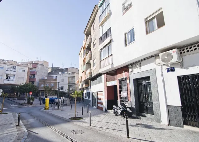 PISO EN EL CENTRO — 16