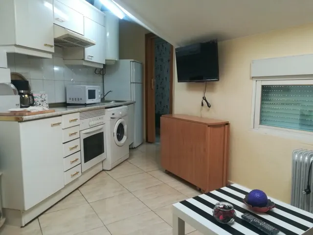 Apartamento con encanto junto a Sol · Sexta planta con ascensor · 258.000 € — 6