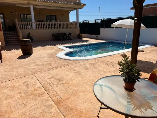 Lujosa villa mediterránea en Almoradí — 26