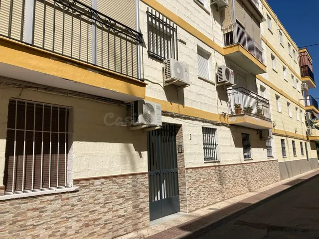Venta de Casa Independiente en Villaverde del Río (Sevilla) - foto 2