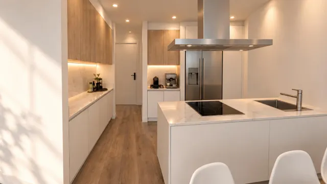 Casa única de 253 m2 con garaje doble, oficina, salón social y +100 m2 de terrazas — 20